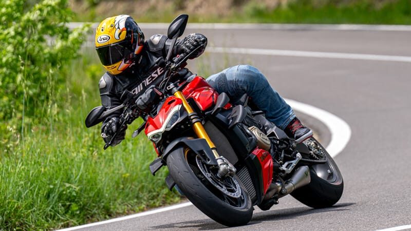 FotoMoto.Click | Le tue foto in moto