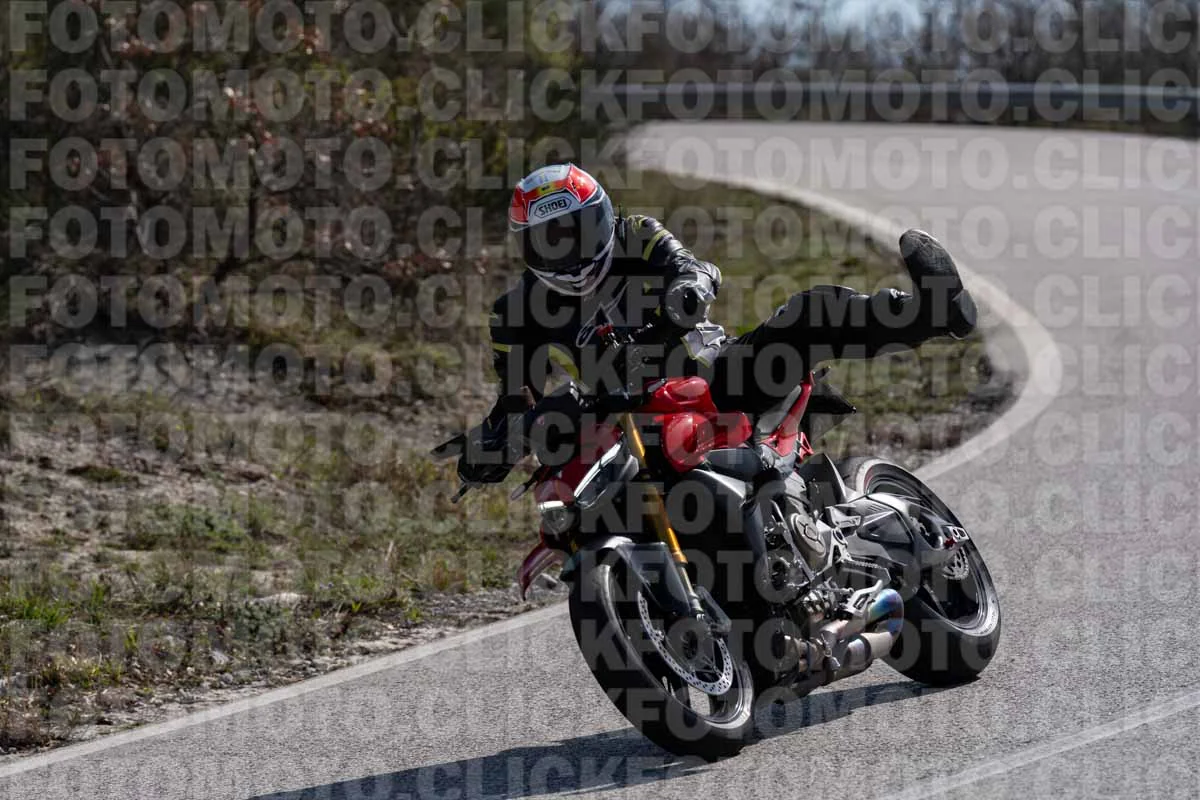 fotomotoclick-bocca-serriola-06-04-2026-211-11-09