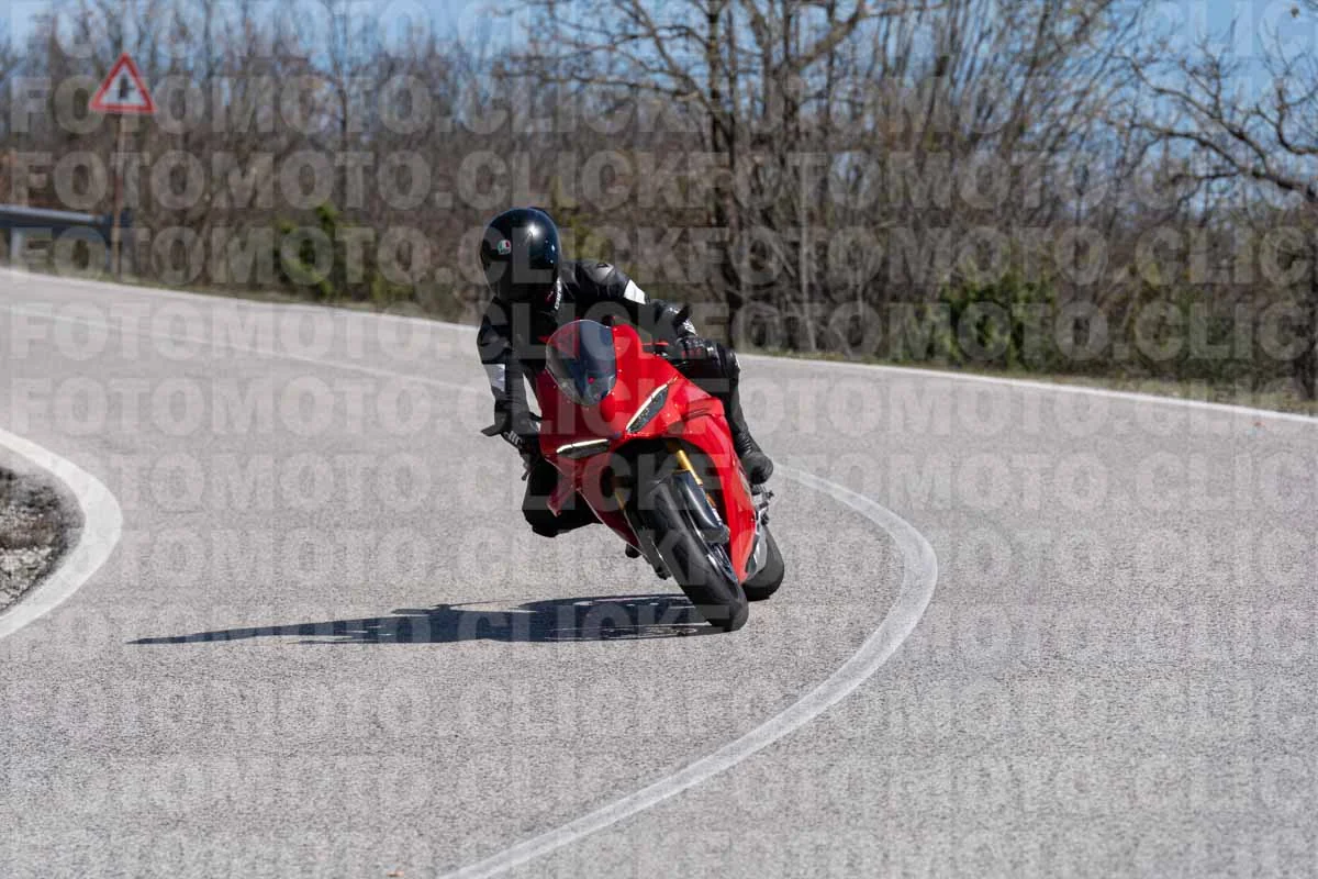 fotomotoclick-bocca-serriola-06-04-2026-657-14-42