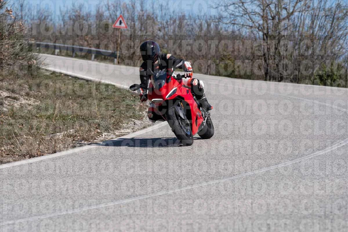 fotomotoclick-bocca-serriola-06-04-2026-949-15-27