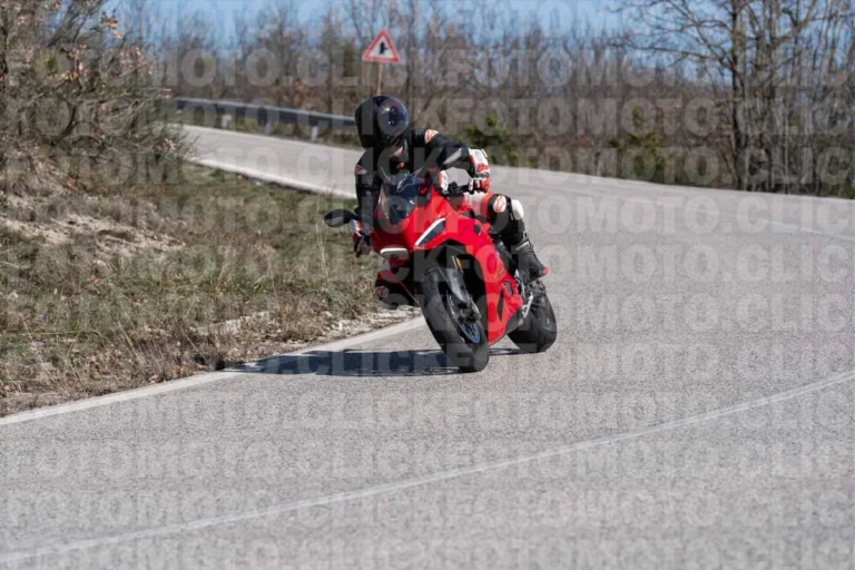 fotomotoclick-bocca-serriola-06-04-2026-950-15-27