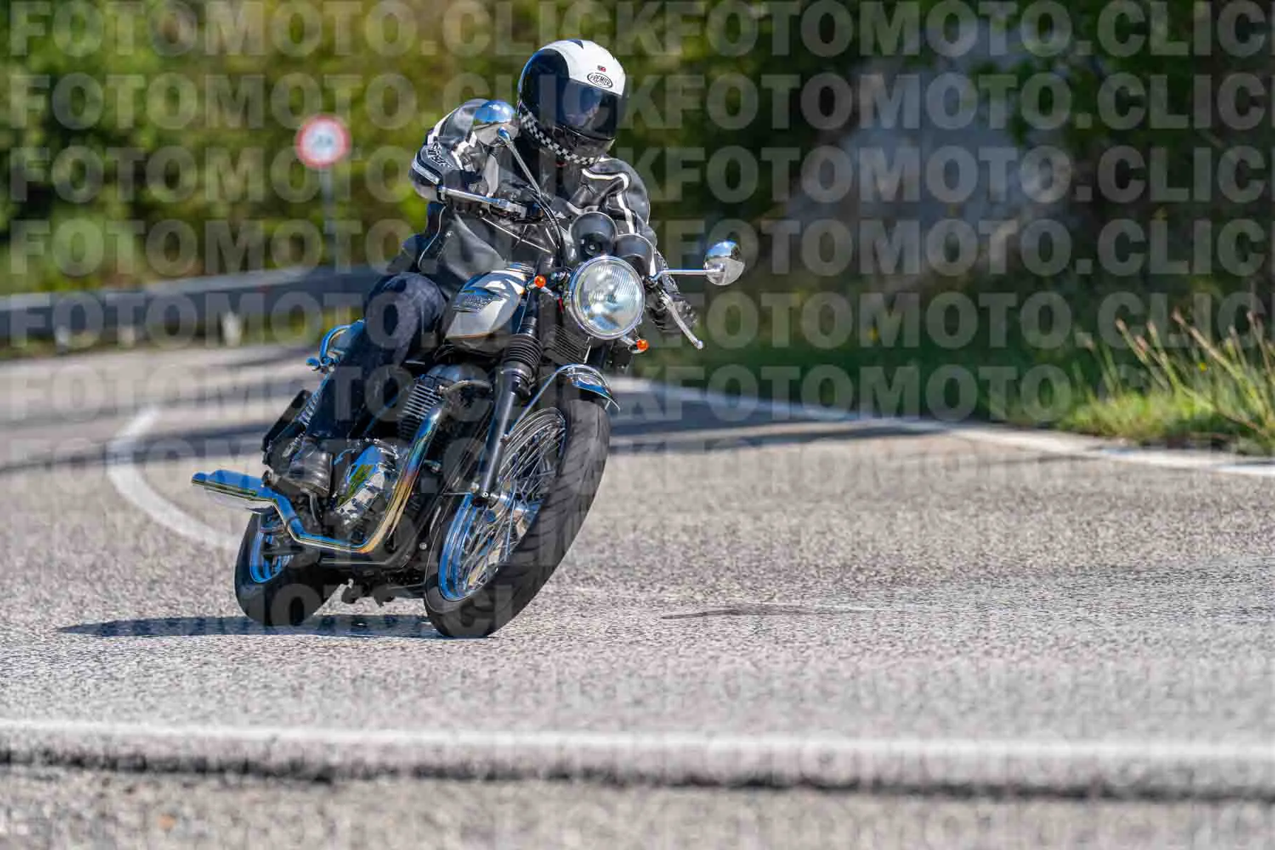 FotoMoto.Click  | La Tua Moto, la Nostra Foto fotomotoclick-bocca-serriola-06-09-2025-279-11-09