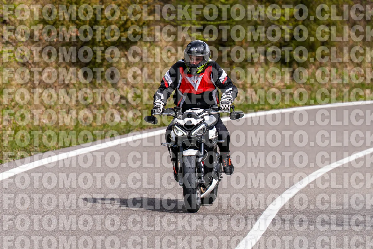 fotomotoclick-bocca-serriola-13-04-2025-18-13-32