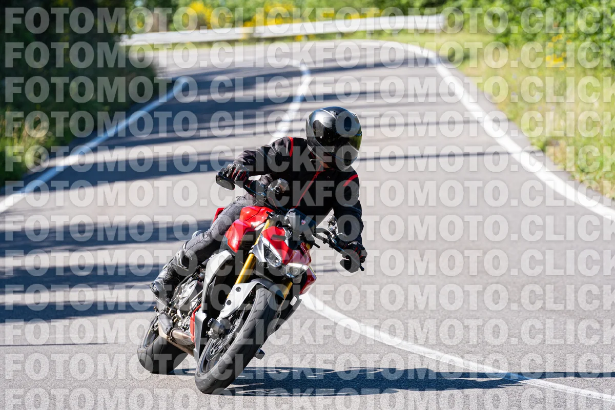 fotomotoclick-bocca-serriola-13-06-2026-18-09-58