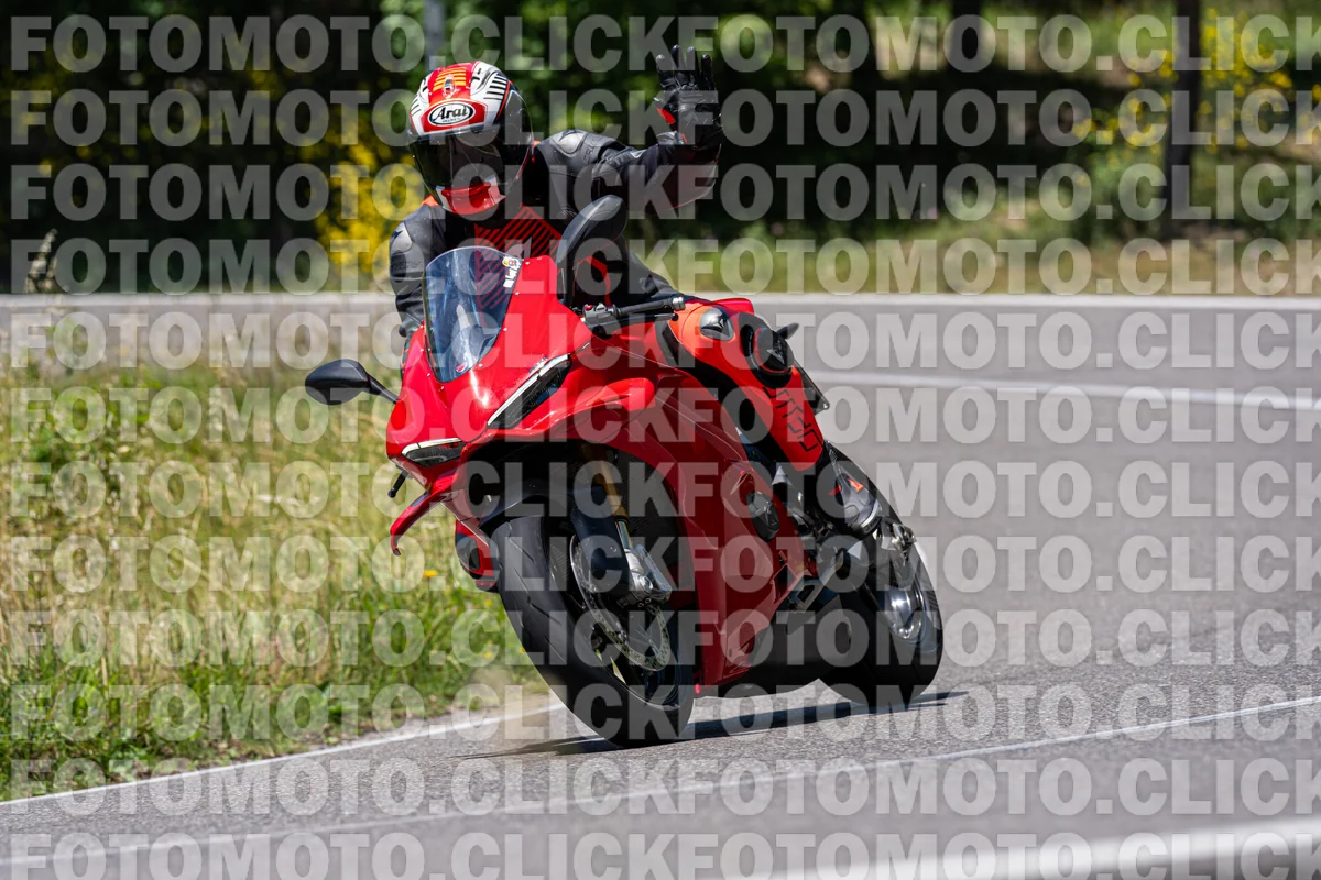 fotomotoclick-bocca-serriola-13-06-2026-1941-12-52