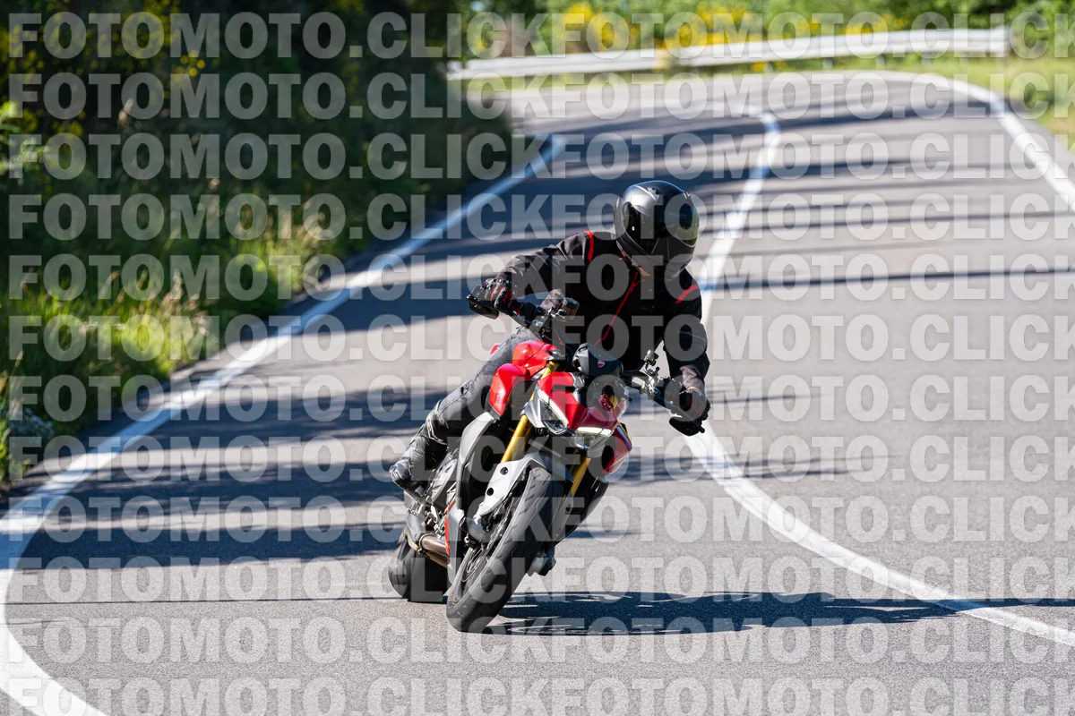 fotomotoclick-bocca-serriola-13-06-2026-20-09-58
