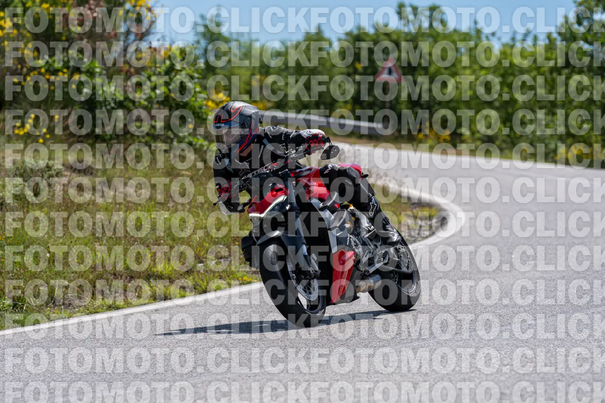 fotomotoclick-bocca-serriola-14-06-2026-1015-11-12