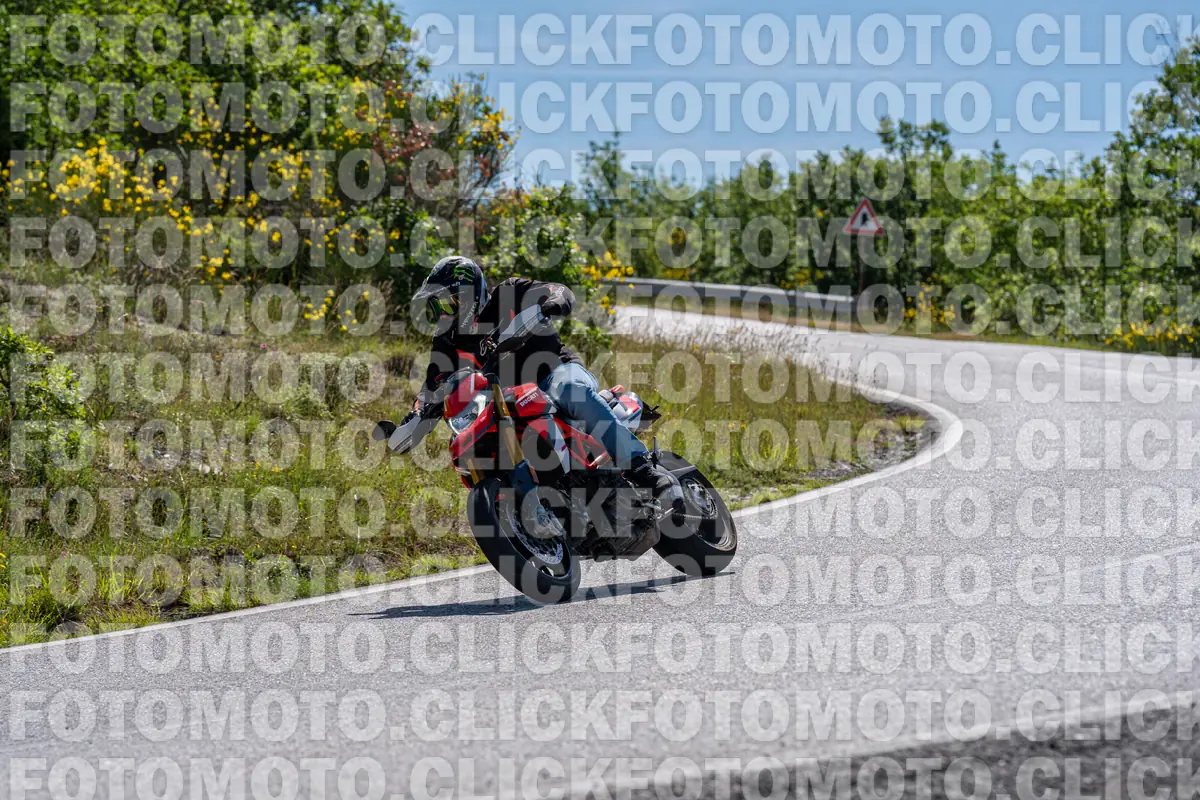 fotomotoclick-bocca-serriola-14-06-2026-195-10-12
