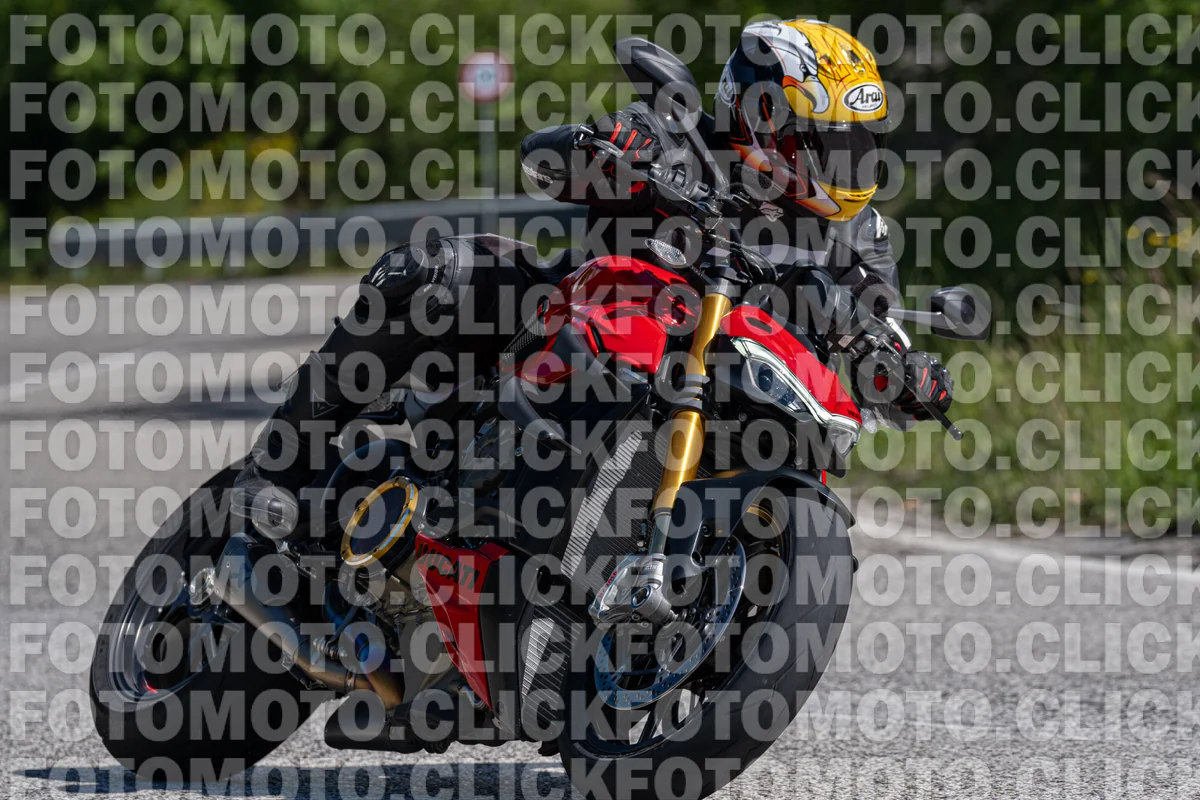 fotomotoclick-bocca-serriola-17-05-2026-102-10-53