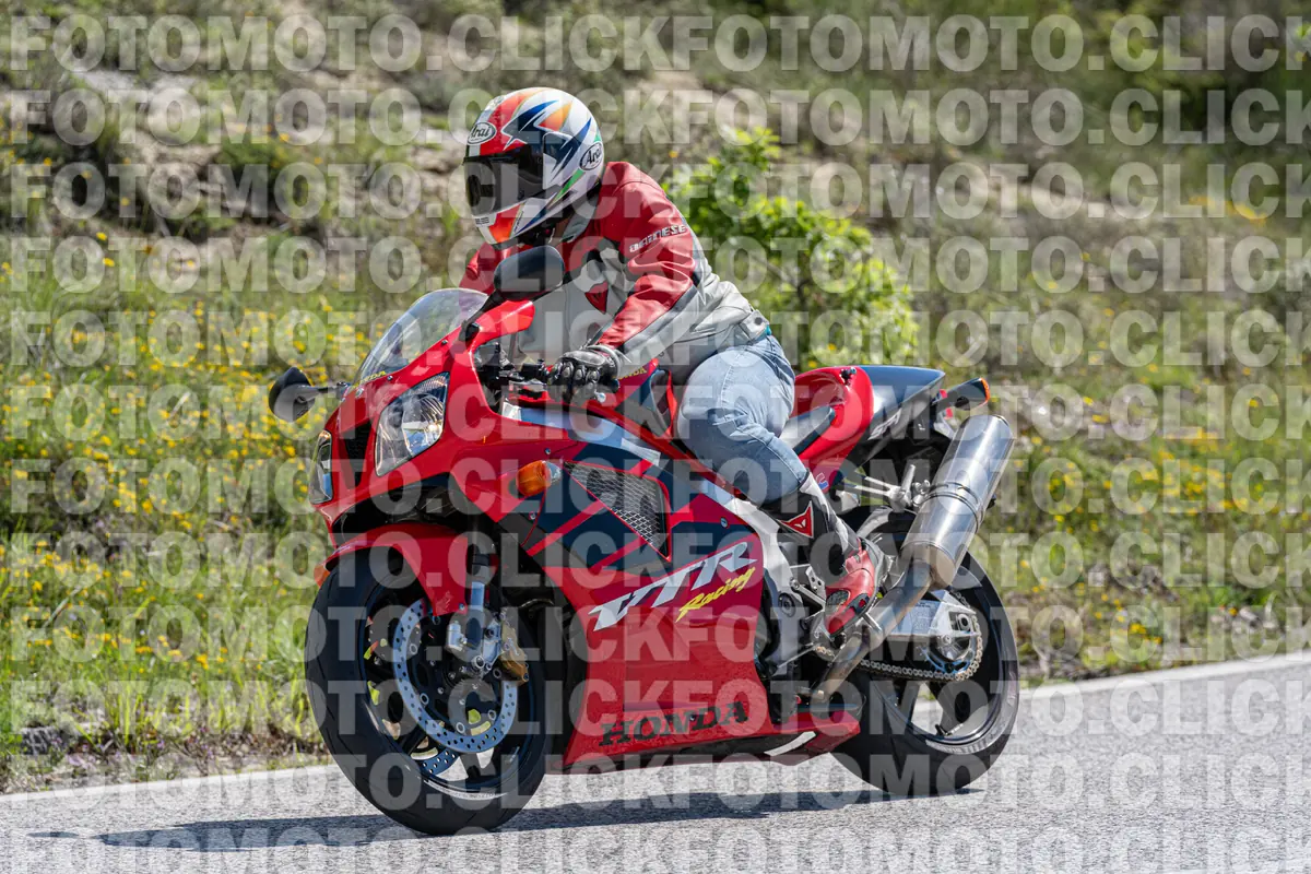 fotomotoclick-bocca-serriola-17-05-2026-435-11-24
