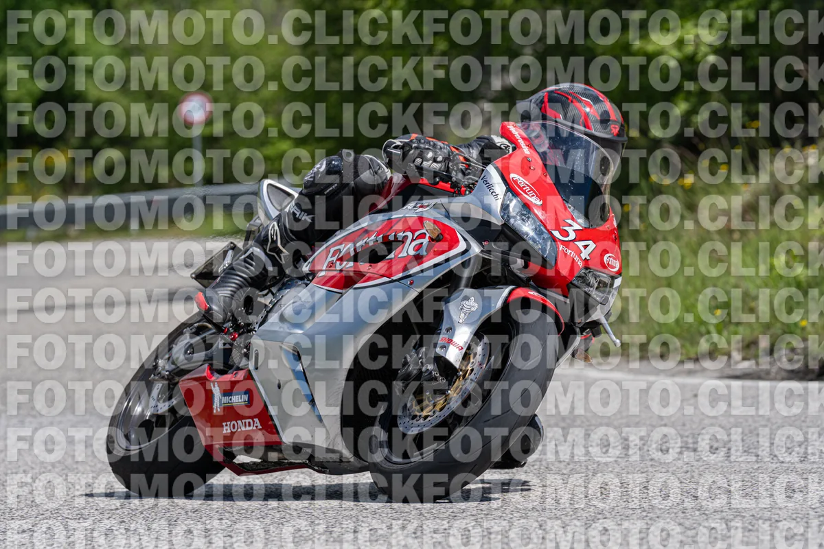 fotomotoclick-bocca-serriola-17-05-2026-490-11-29