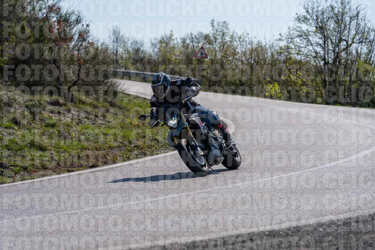 fotomotoclick-bocca-serriola-18-04-2026-191-10-27