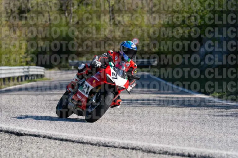 fotomotoclick-bocca-serriola-18-04-2026-20-09-44