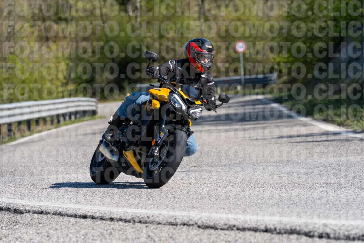 fotomotoclick-bocca-serriola-18-04-2026-222-10-30