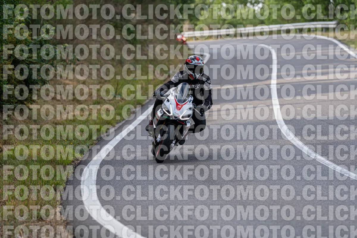 fotomotoclick-bocca-serriola-18-07-2026-22-09-18