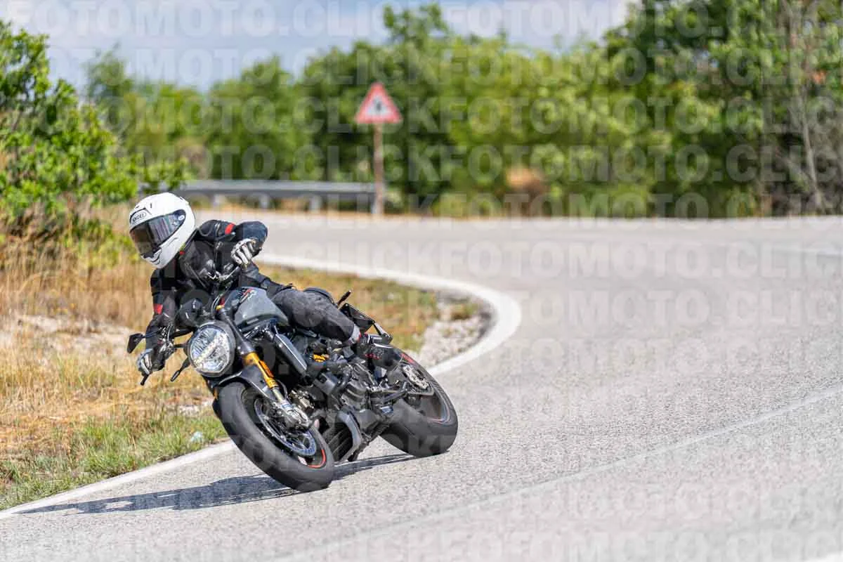 FotoMoto.Click  | La Tua Moto, la Nostra Foto fotomotoclick-bocca-serriola-06-09-2025-800-12-09