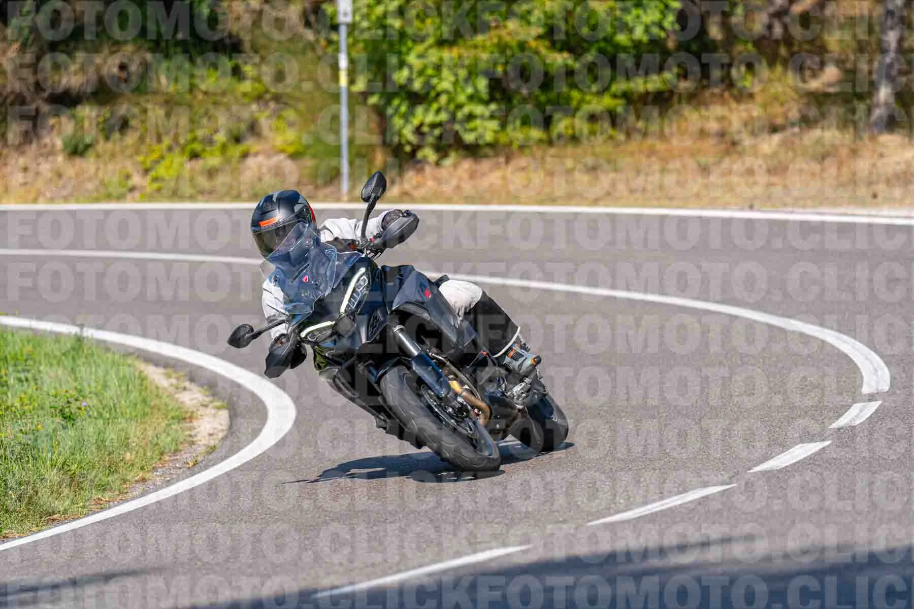 FotoMoto.Click  | La Tua Moto, la Nostra Foto fotomotoclick-bocca-serriola-23-08-2025-896-12-10