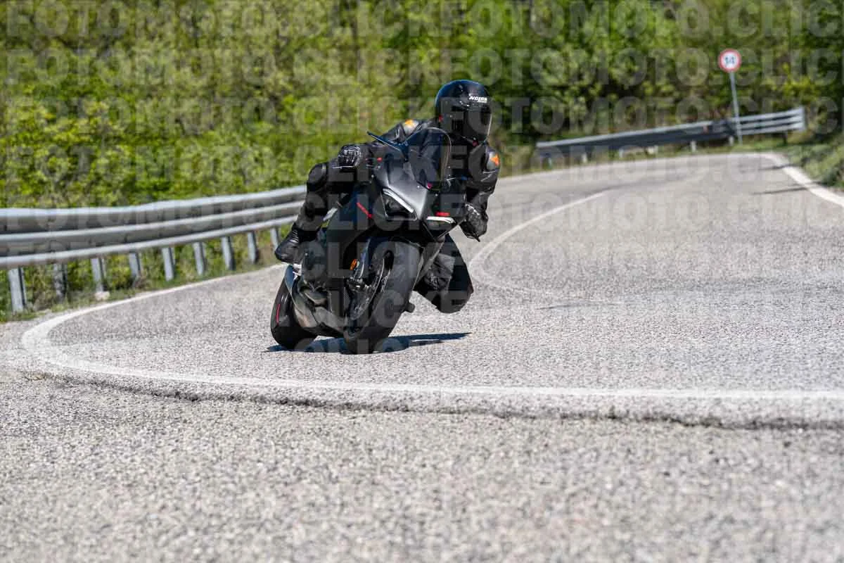 fotomotoclick-bocca-serriola-25-04-2026-1022-12-12