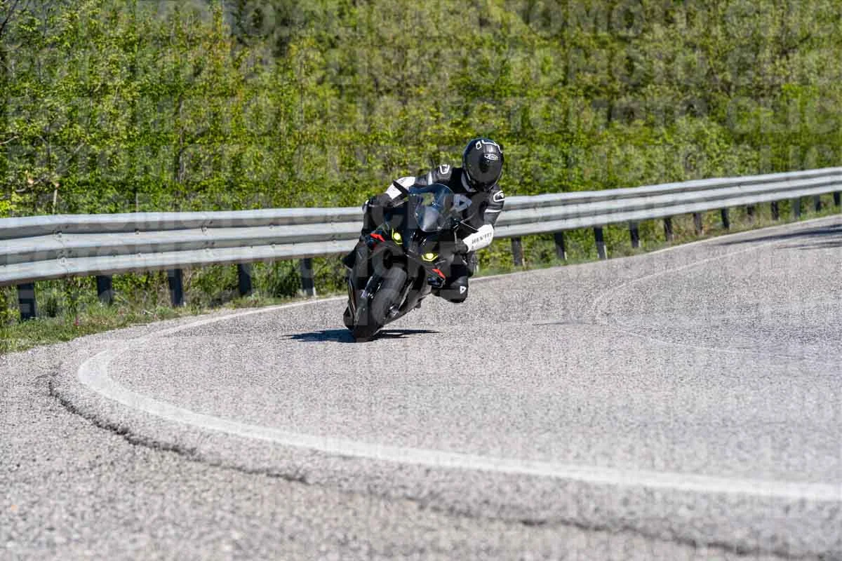 fotomotoclick-bocca-serriola-25-04-2026-180-10-26