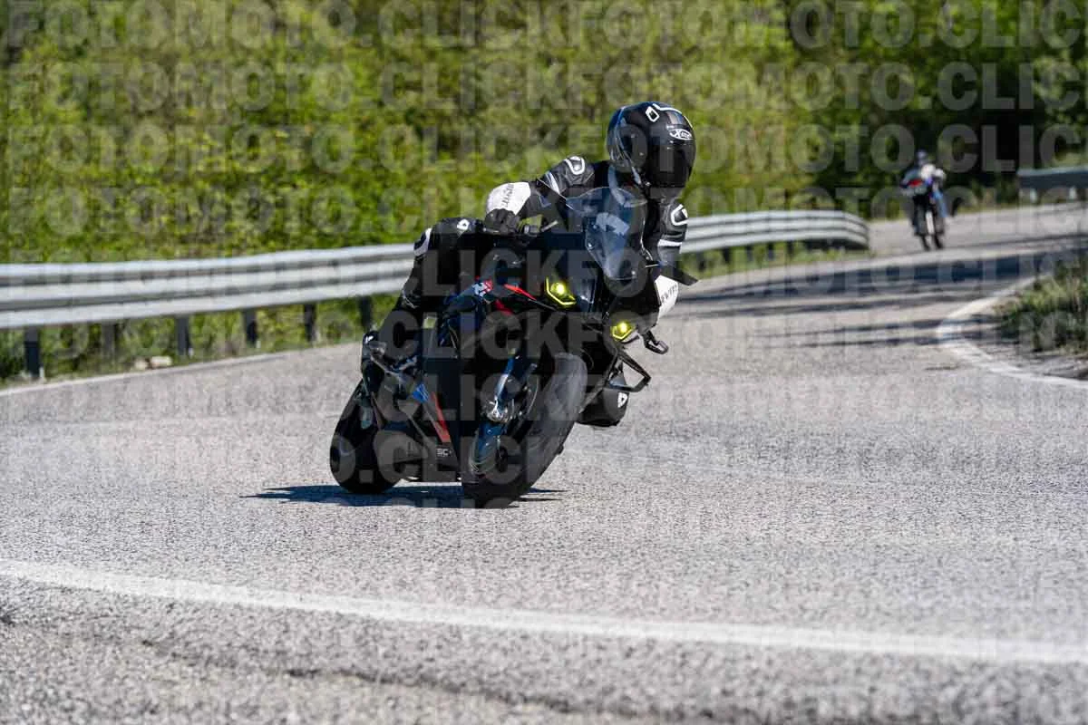 fotomotoclick-bocca-serriola-25-04-2026-182-10-26