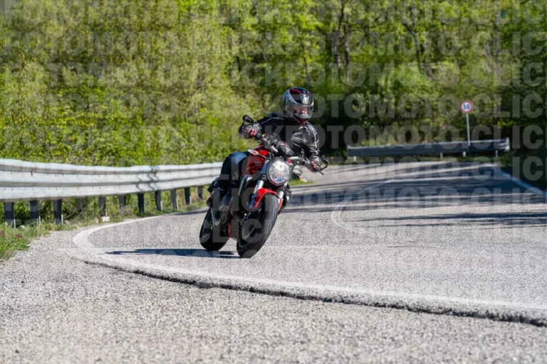 fotomotoclick-bocca-serriola-25-04-2026-19-09-49