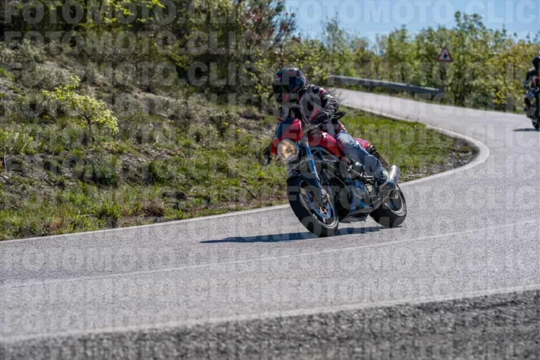 fotomotoclick-bocca-serriola-25-04-2026-195-10-28