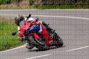 FotoMoto.Click  | La Tua Moto, la Nostra Foto fotomotoclick-bocca-serriola-27-04-2025-1-11-01