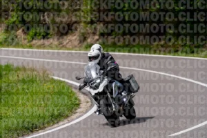 FotoMoto.Click  | La Tua Moto, la Nostra Foto fotomotoclick-bocca-serriola-27-04-2025-1-11-01