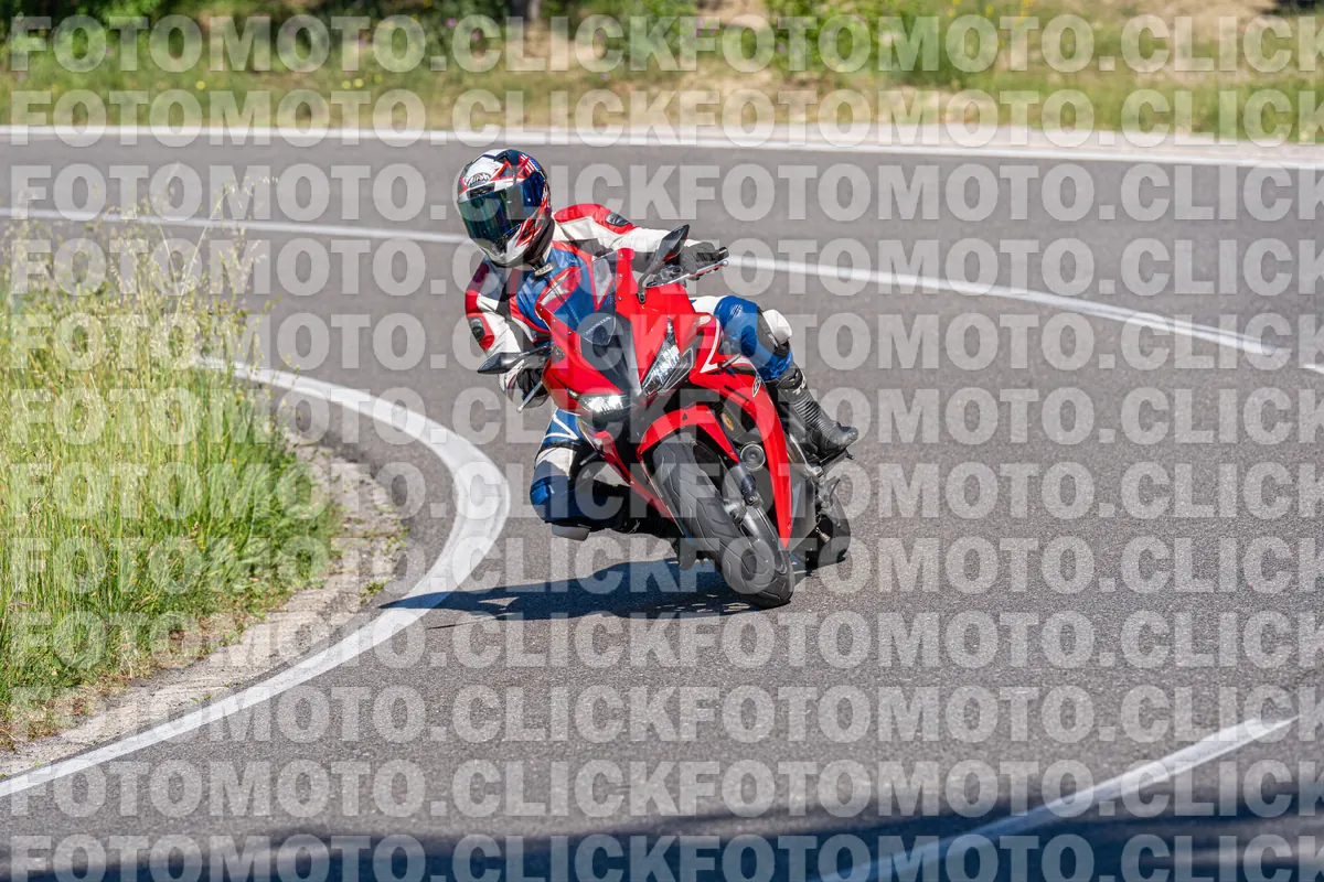 fotomotoclick-bocca-serriola-30-05-2026-22-09-47
