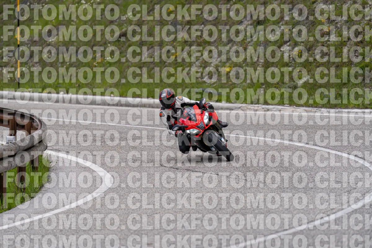 fotomotoclick-capannelle-18-05-2025-1279-10-11