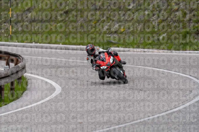 fotomotoclick-capannelle-18-05-2025-1281-10-11
