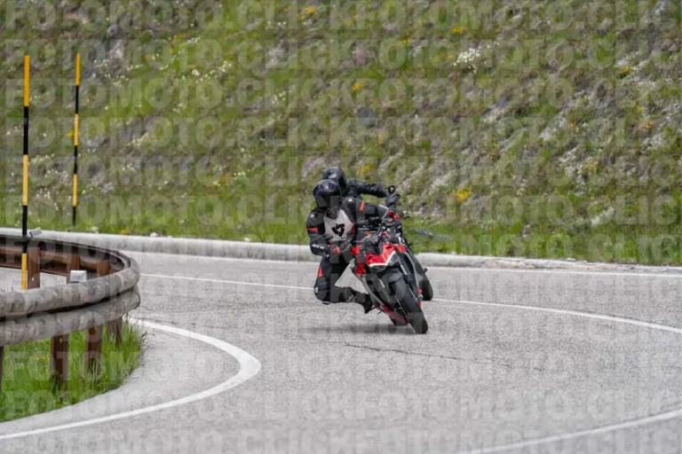 fotomotoclick-capannelle-18-05-2025-1349-10-13