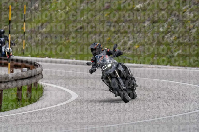 fotomotoclick-capannelle-18-05-2025-1361-10-13