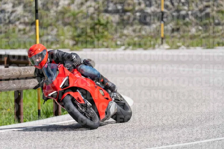 fotomotoclick-capannelle-18-05-2025-281-09-31
