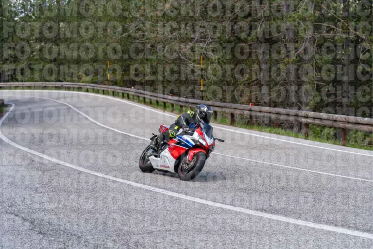 fotomotoclick-capannelle-18-05-2025-349-09-36