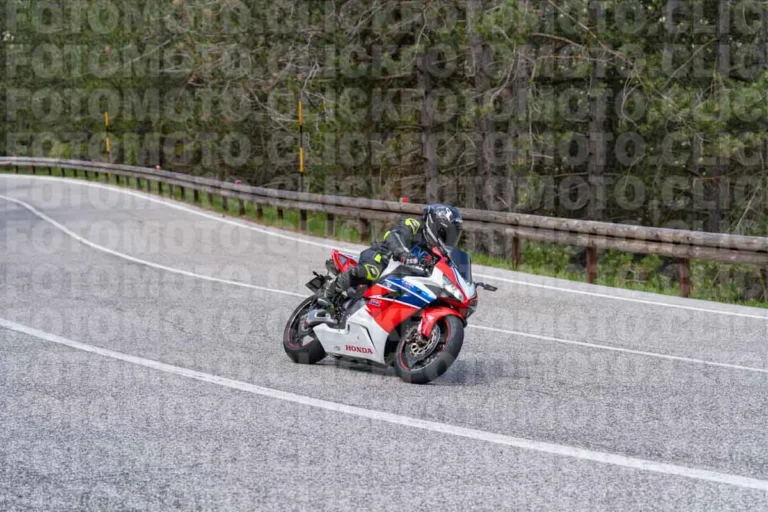 fotomotoclick-capannelle-18-05-2025-350-09-36
