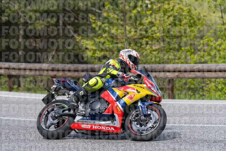 fotomotoclick-capannelle-18-05-2025-441-09-39