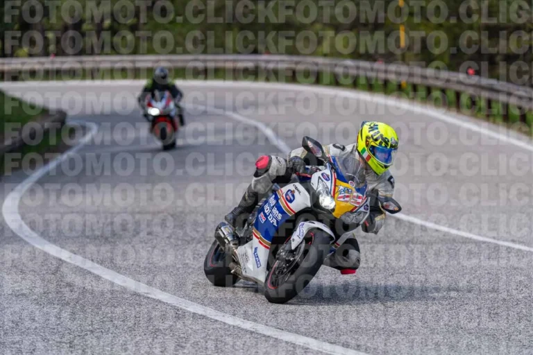 fotomotoclick-capannelle-18-05-2025-444-09-39