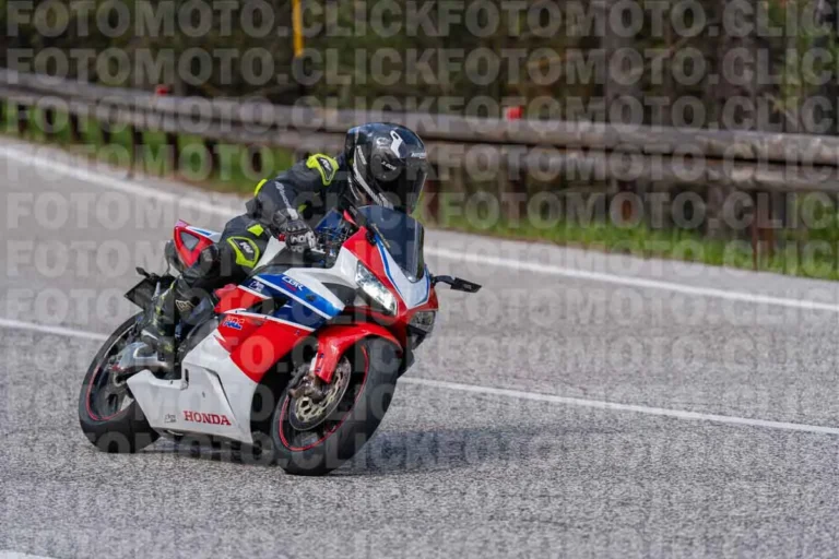 fotomotoclick-capannelle-18-05-2025-450-09-39