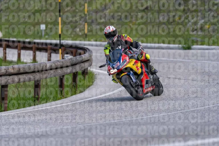 fotomotoclick-capannelle-18-05-2025-453-09-39