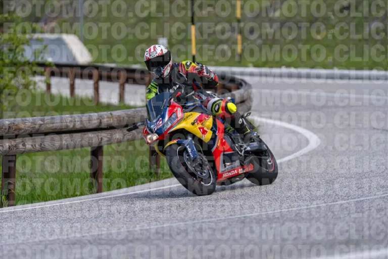 fotomotoclick-capannelle-18-05-2025-455-09-39