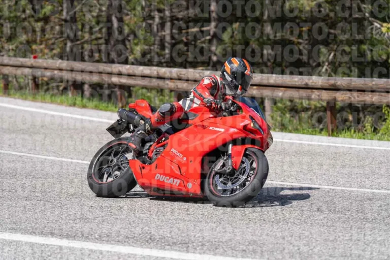 fotomotoclick-capannelle-18-05-2025-552-09-42