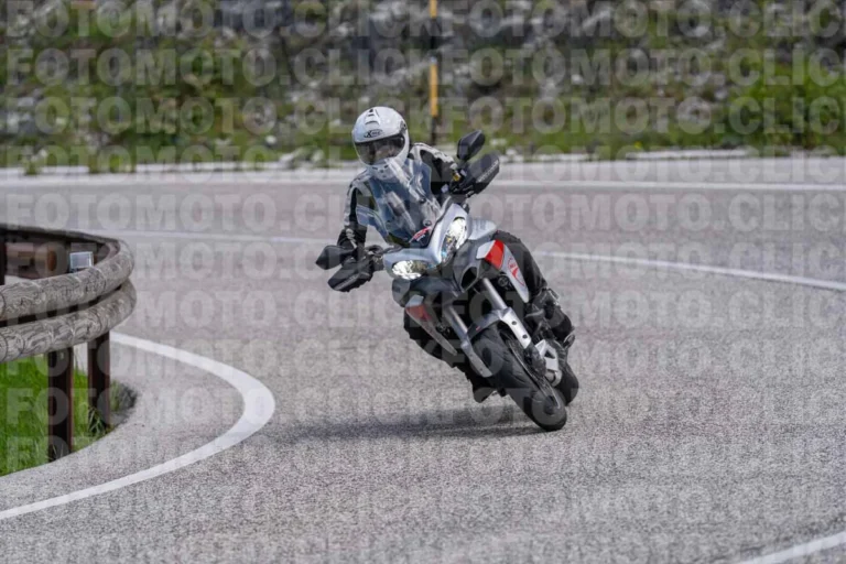 fotomotoclick-capannelle-18-05-2025-56-09-19