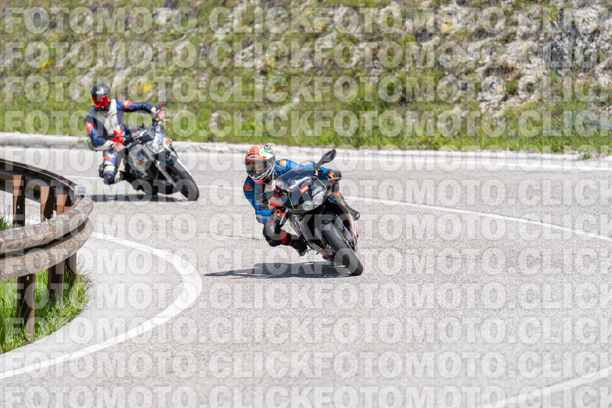 fotomotoclick-capannelle-18-05-2025-630-09-47