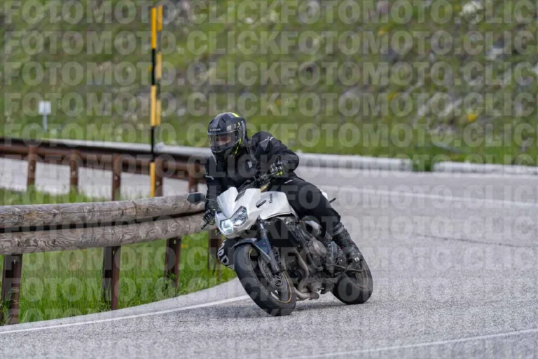 fotomotoclick-capannelle-18-05-2025-656-09-49
