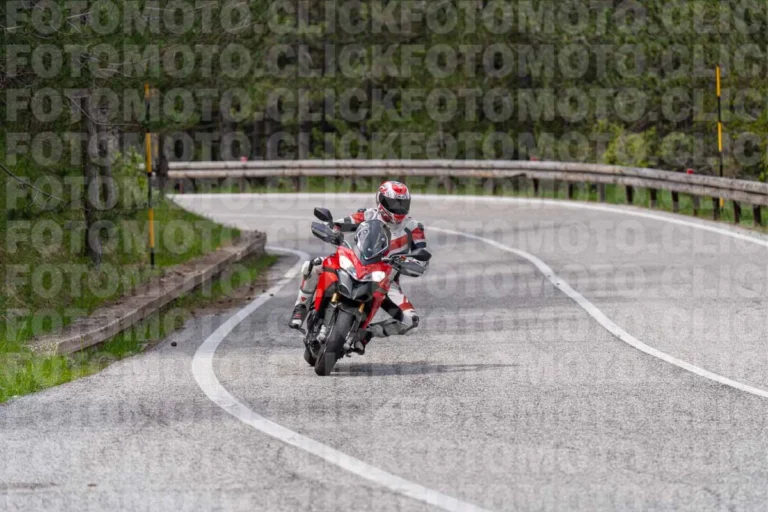 fotomotoclick-capannelle-18-05-2025-744-09-53
