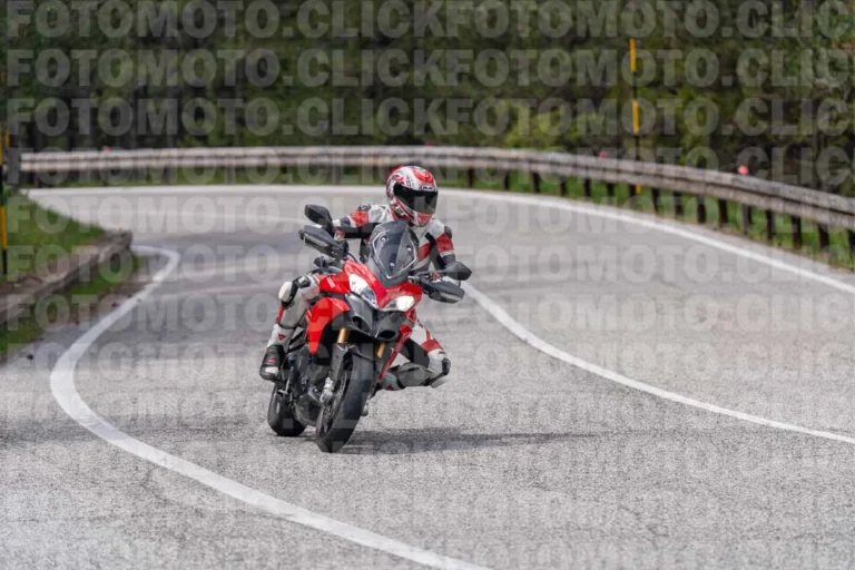 fotomotoclick-capannelle-18-05-2025-747-09-53