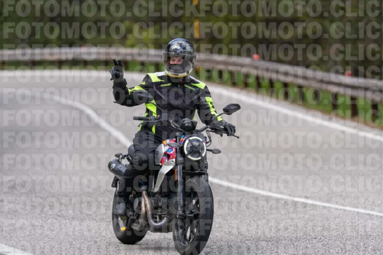 fotomotoclick-capannelle-18-05-2025-757-09-54