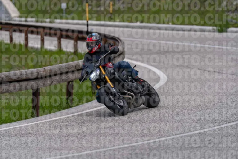 fotomotoclick-capannelle-18-05-2025-771-09-54