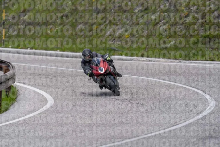 fotomotoclick-capannelle-18-05-2025-776-09-55